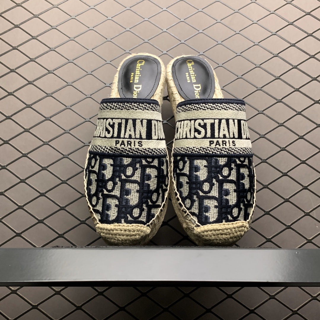 260 官网主推款 Dior 20s 春夏首秀 迪奥渔夫鞋半拖系列-莆田鞋,莆田鞋货源,高仿鞋,高仿鞋货源,安福档口,莆田高仿鞋,莆田鞋批发,高仿鞋批发,莆田高仿运动鞋,高仿运动鞋,莆田运动鞋 260 官网主推款 Dior 20s 春夏首秀 迪奥渔夫鞋半拖系列