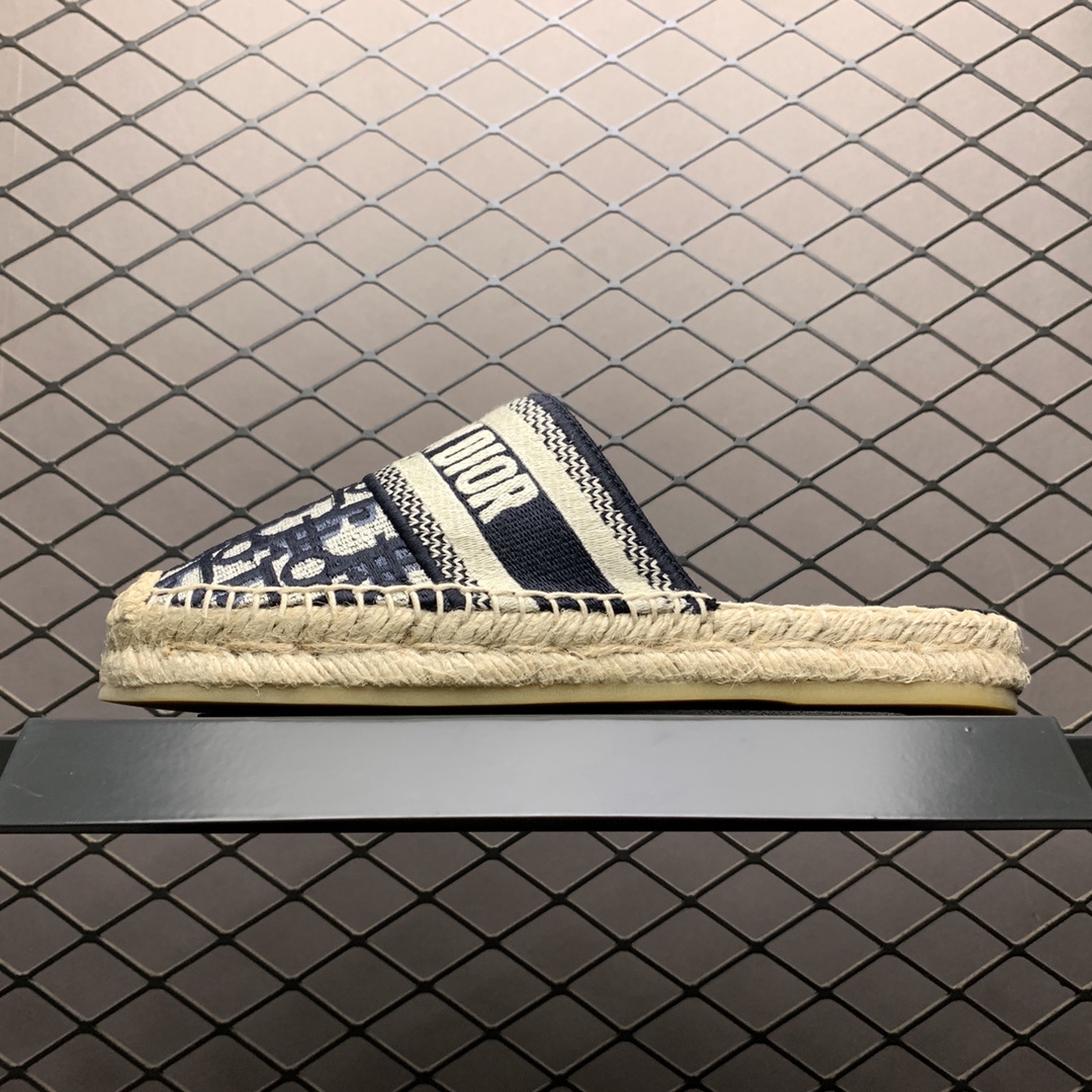 260 官网主推款 Dior 20s 春夏首秀 迪奥渔夫鞋半拖系列-莆田鞋,莆田鞋货源,高仿鞋,高仿鞋货源,安福档口,莆田高仿鞋,莆田鞋批发,高仿鞋批发,莆田高仿运动鞋,高仿运动鞋,莆田运动鞋 260 官网主推款 Dior 20s 春夏首秀 迪奥渔夫鞋半拖系列