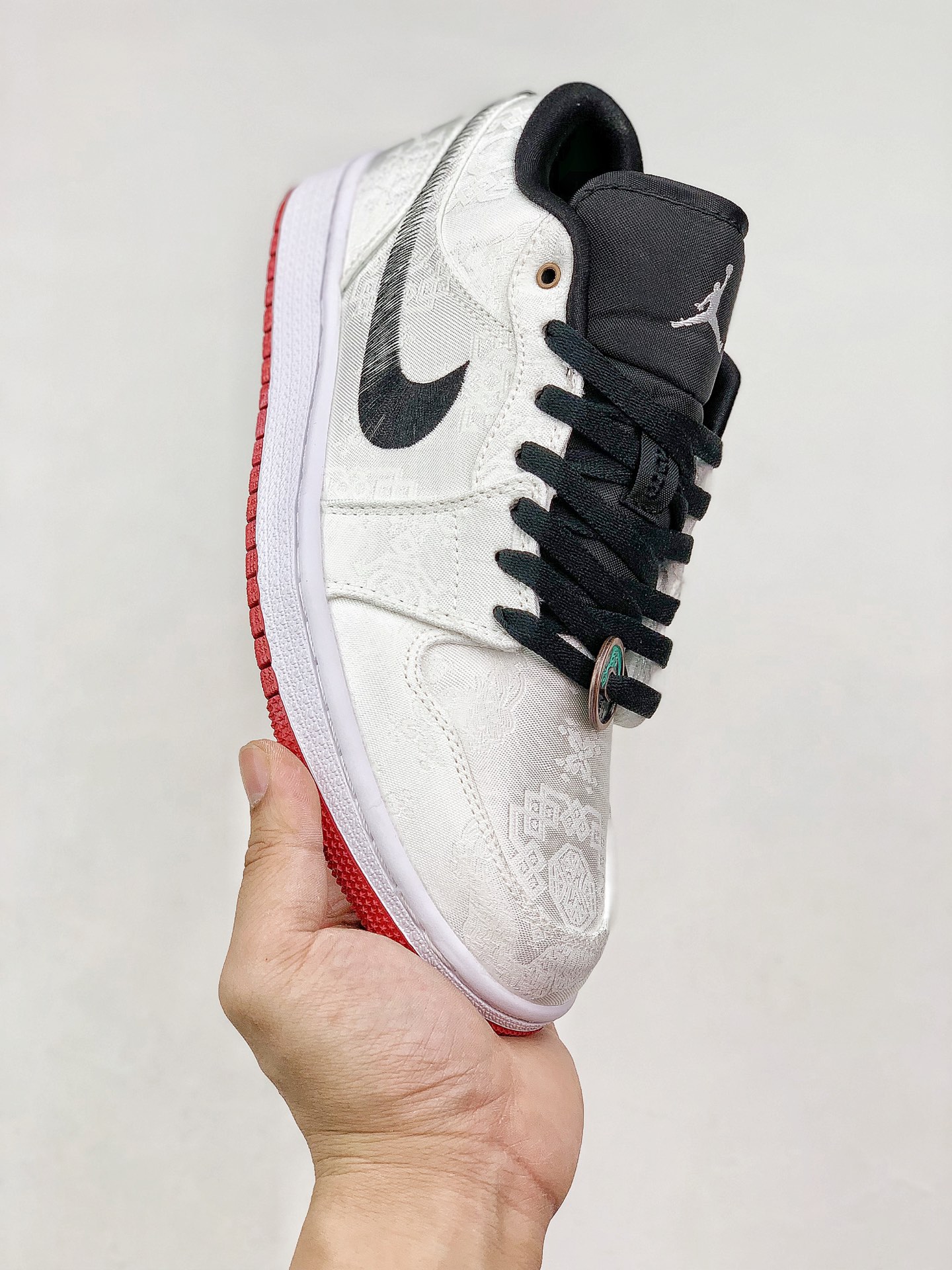 220 Air Jordan 1 Low   CU2804-100