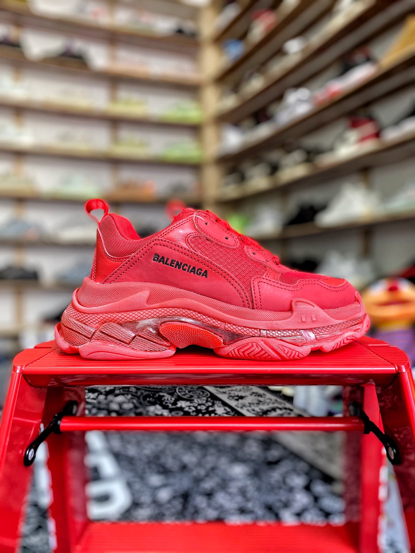 P Buena versión superior Balenciaga Triple S cojín de aire rojo Zapatos retro de papá con colchón de aire Balenciaga Ve…