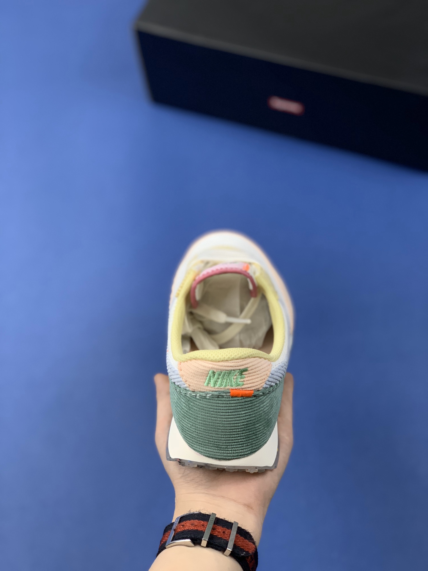 110 公司级  耐克 Nike Wmns Daybreak SP” Summit White/Pale Ivory”OG“马卡龙 破晓系列”华夫复古休闲运动慢跑鞋 DA1471-148