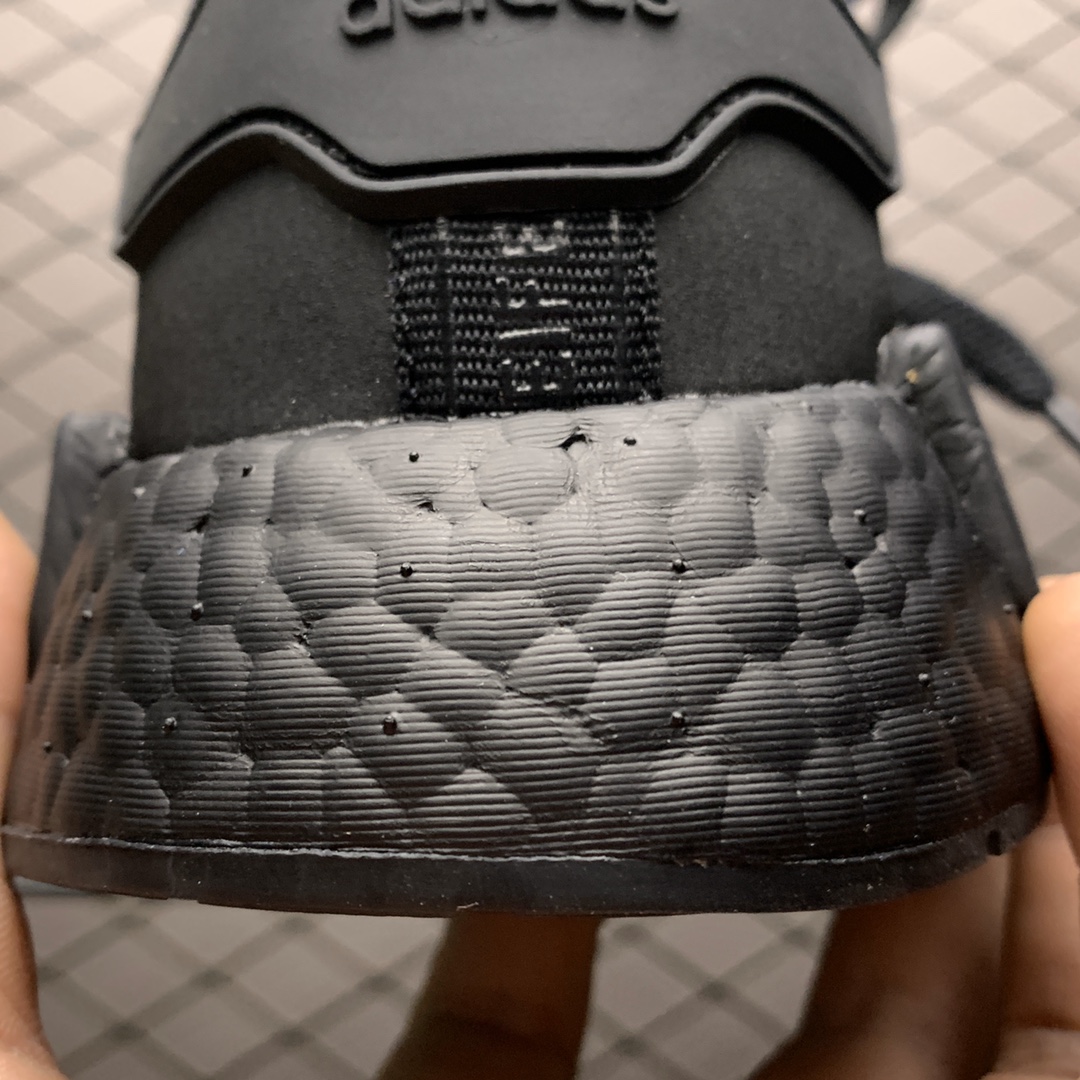 220 Adidas 阿迪达斯 NMD_R1 V2 Boost 爆米花超弹中底 FV9015 针织网面休闲跑步鞋