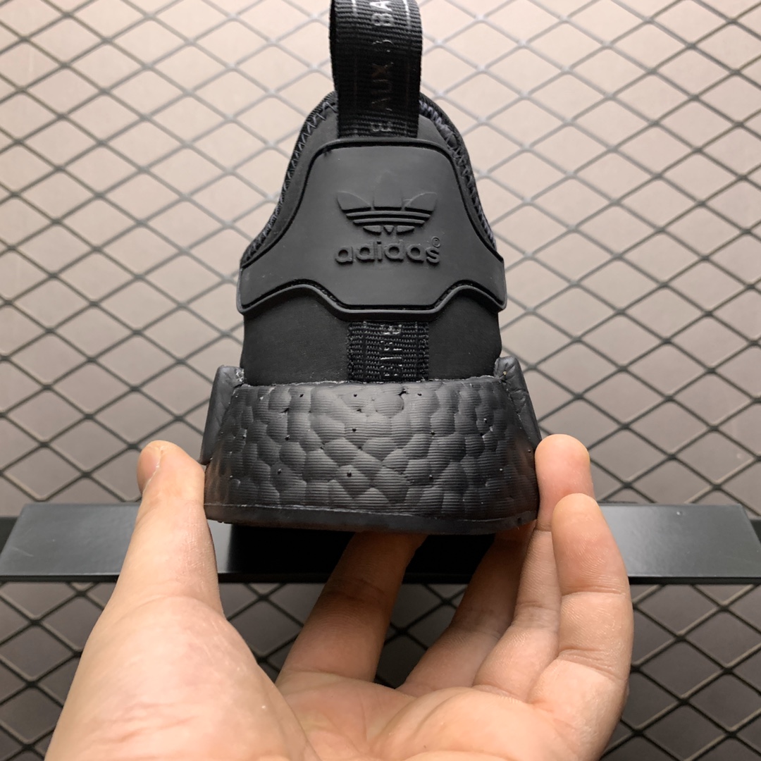 220 Adidas 阿迪达斯 NMD_R1 V2 Boost 爆米花超弹中底 FV9015 针织网面休闲跑步鞋