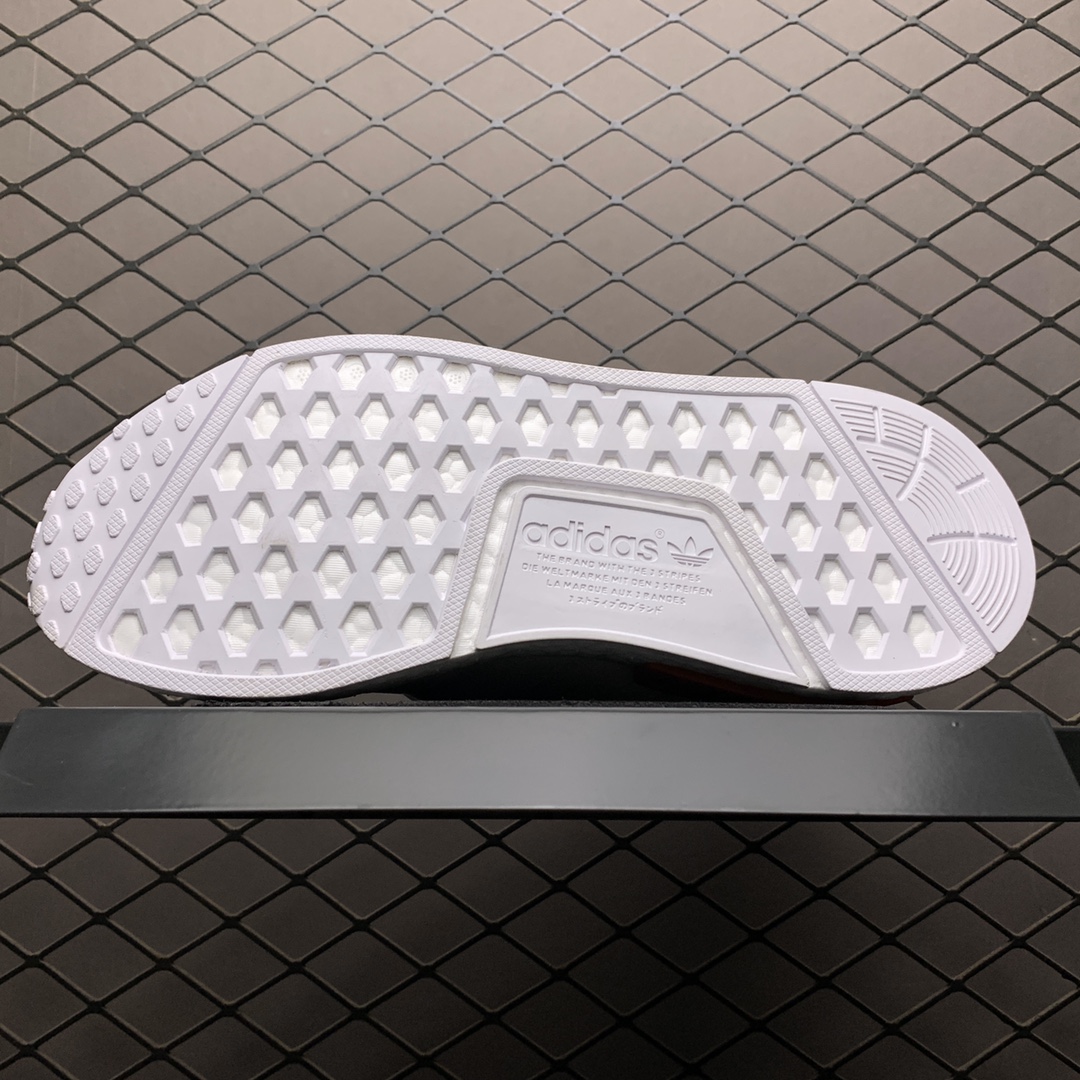220 Adidas 阿迪达斯 NMD_R1 V2 Boost 爆米花超弹中底 S79482 针织网面休闲跑步鞋