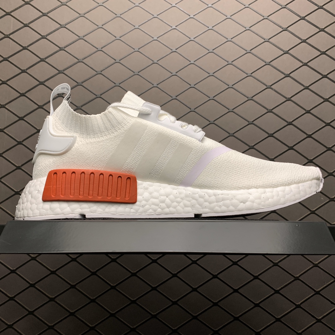 220 Adidas 阿迪达斯 NMD_R1 V2 Boost 爆米花超弹中底 S79482 针织网面休闲跑步鞋