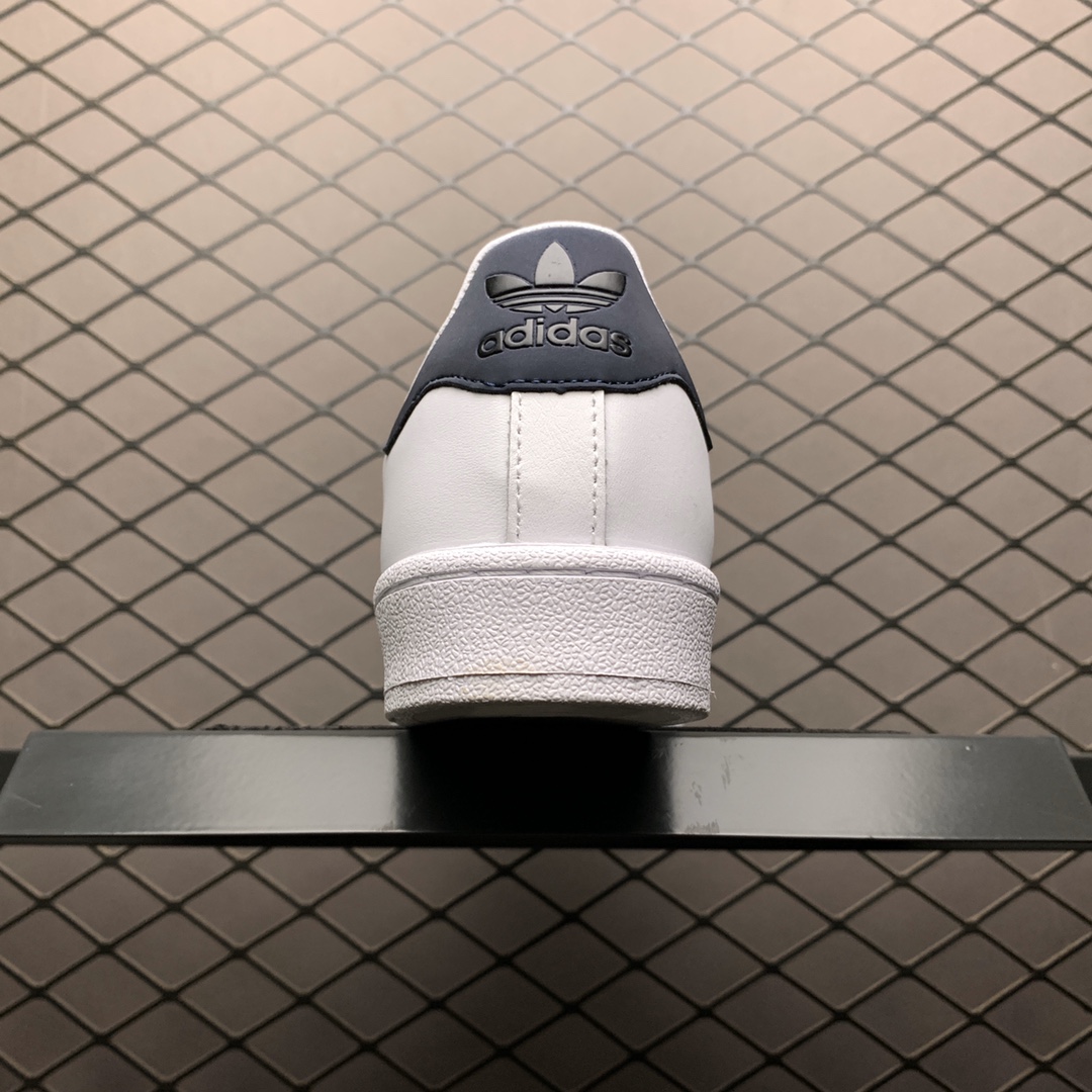 190 Adidas 阿迪达斯 Superstar 贝壳头休闲运动休闲板鞋 FW6387