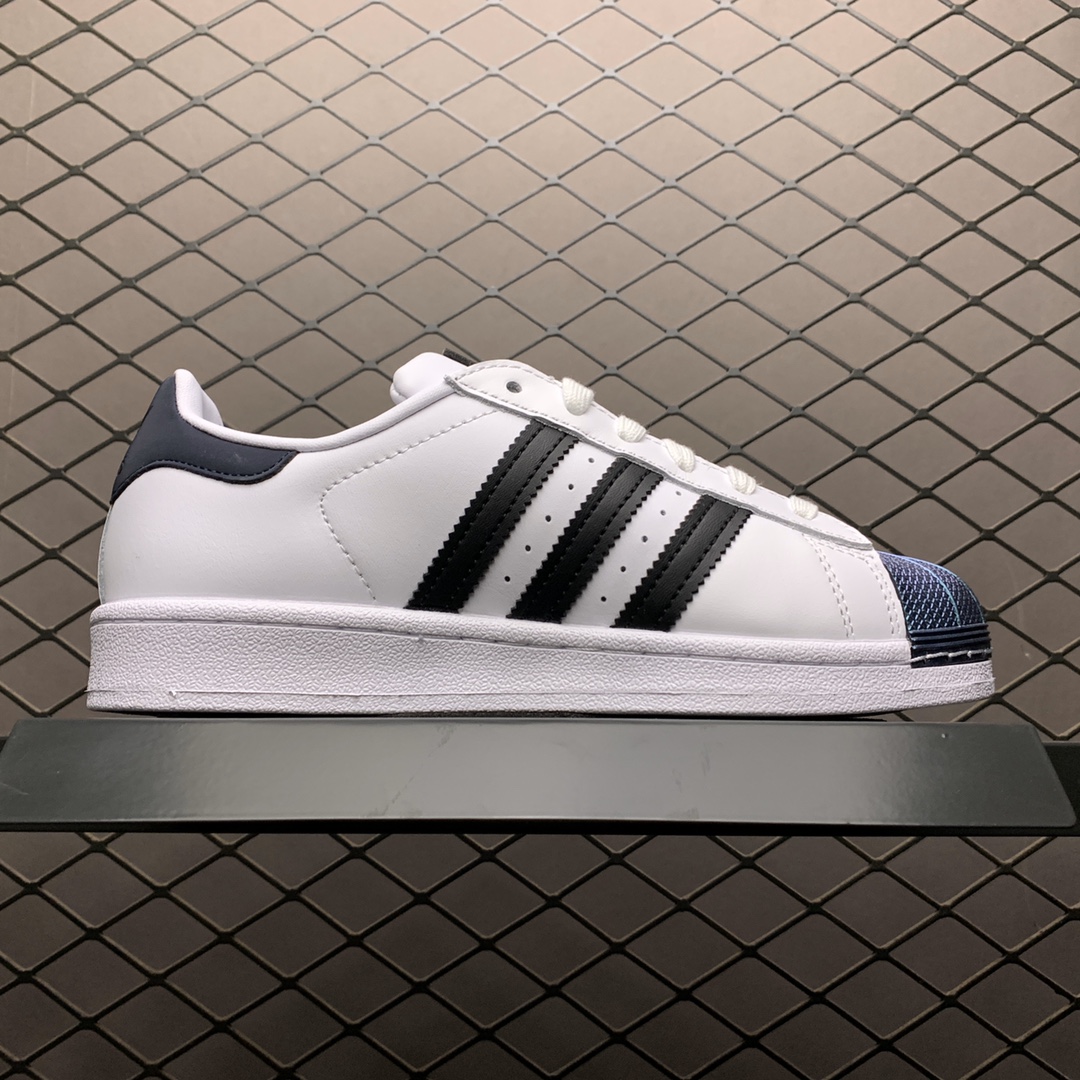190 Adidas 阿迪达斯 Superstar 贝壳头休闲运动休闲板鞋 FW6387