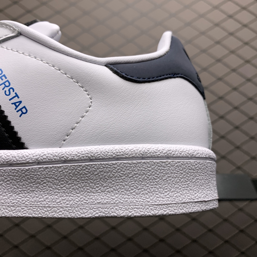 190 Adidas 阿迪达斯 Superstar 贝壳头休闲运动休闲板鞋 FW6387