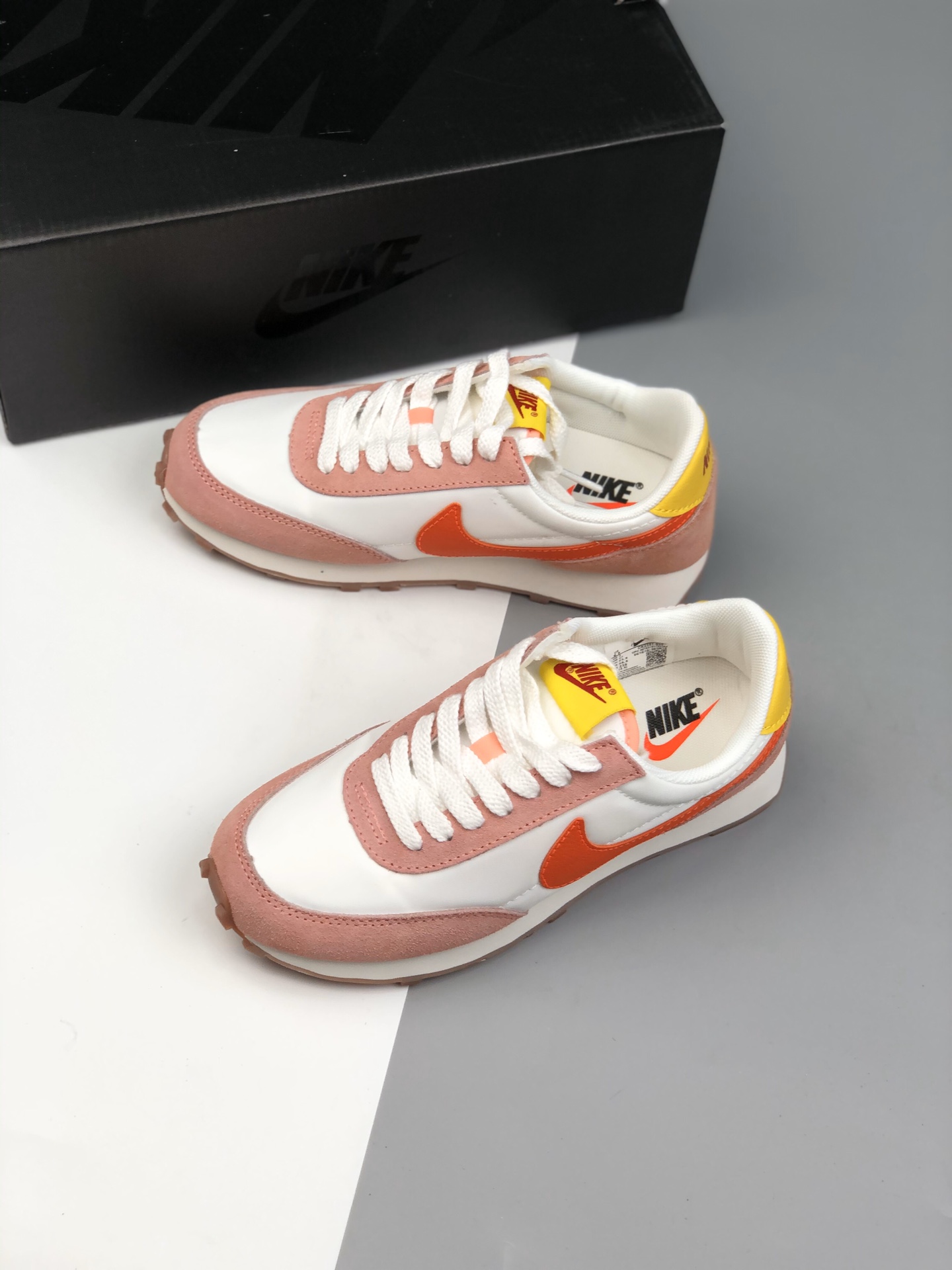 130 公司级Nike Air Daybreak 1979周年顺风华夫系列 40周年限定复古休闲慢跑鞋 BV7725-002