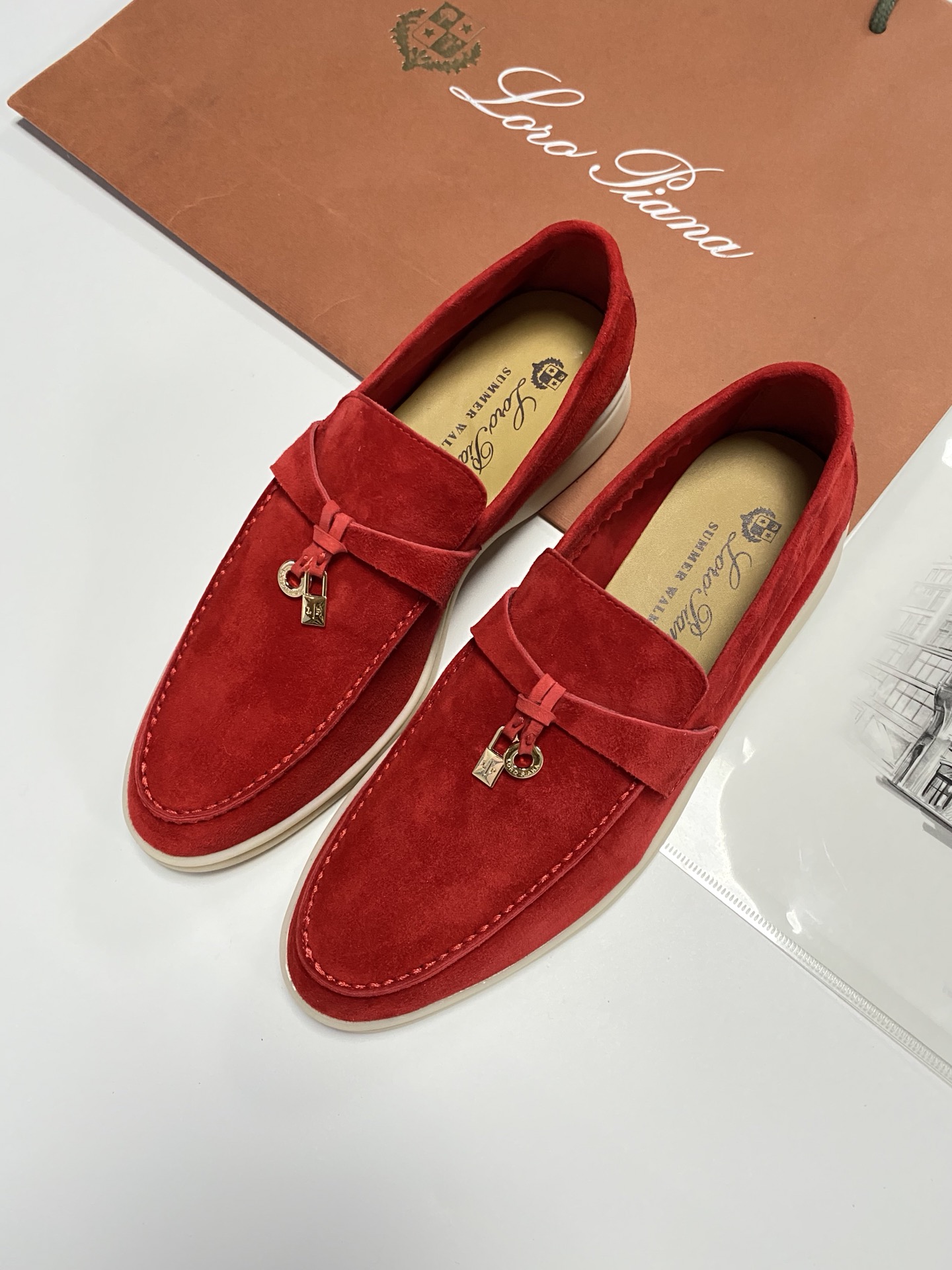 LoroPiana35-404142