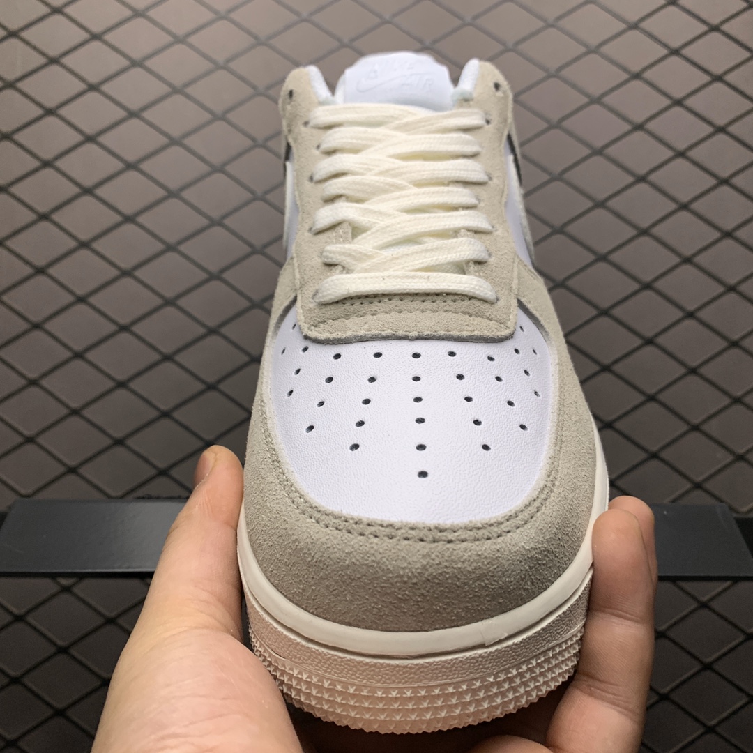 220 Nike Air Force 1 '07 空军一号低帮运动休闲板鞋 CW7584-100