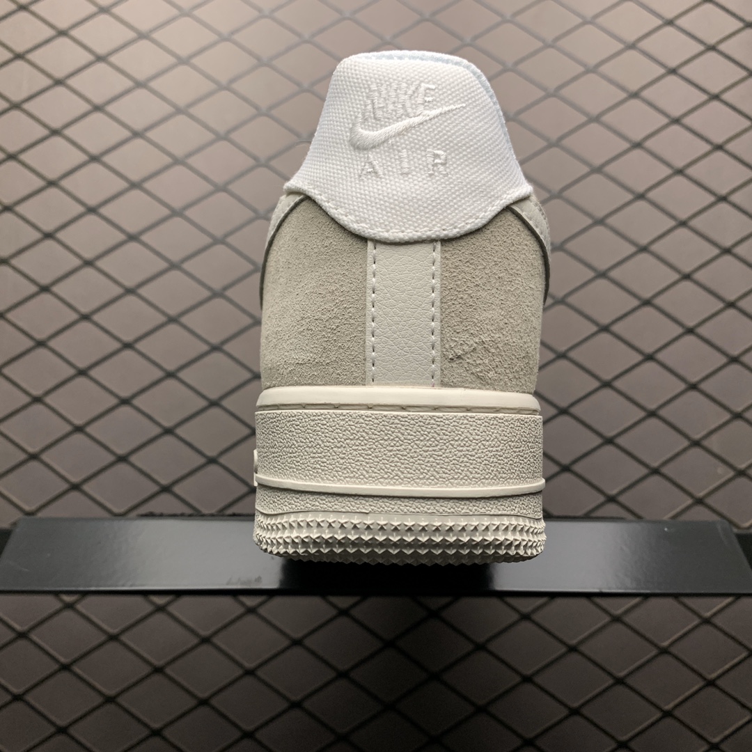 220 Nike Air Force 1 '07 空军一号低帮运动休闲板鞋 CW7584-100