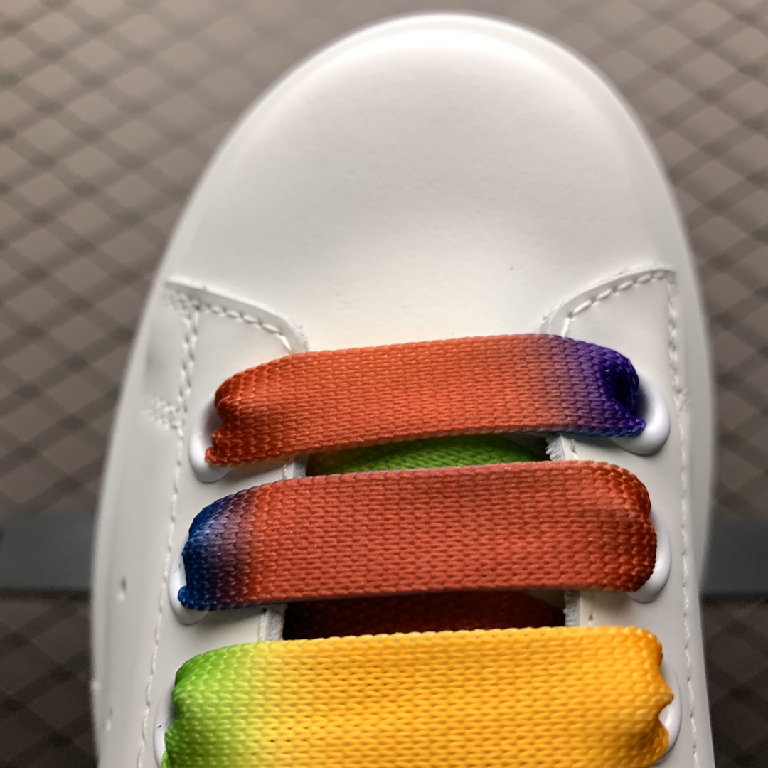 300 Alexander McQueen 麦昆2020早春最新款