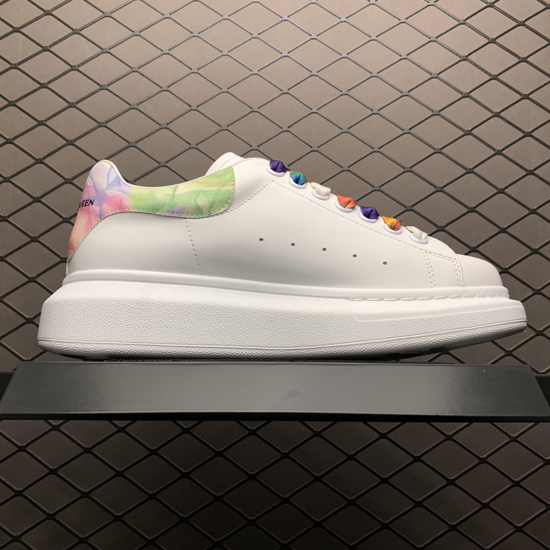 300 Alexander McQueen 麦昆2020早春最新款