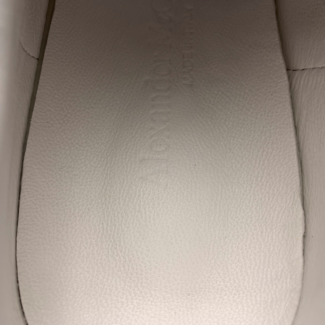 300 Alexander McQueen 麦昆2020早春最新款