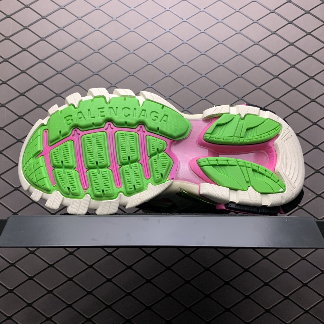 700 Balenciaga Track 4.0 巴黎世家4代 复古老爹鞋-莆田鞋,莆田鞋货源,高仿鞋,高仿鞋货源,安福档口,莆田高仿鞋,莆田鞋批发,高仿鞋批发,莆田高仿运动鞋,高仿运动鞋,莆田运动鞋 700 Balenciaga Track 4.0 巴黎世家4代 复古老爹鞋