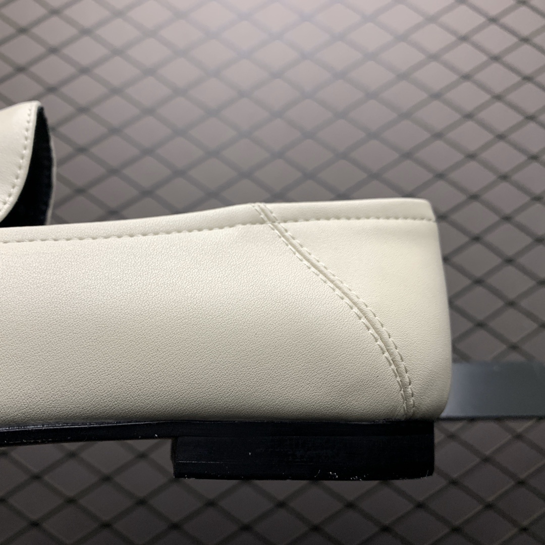 220 GUCCI 古驰 乐福鞋 众多钻石级明星网红上脚 历年长青爆款 两用可穿可踩踏-莆田鞋,莆田鞋货源,高仿鞋,高仿鞋货源,安福档口,莆田高仿鞋,莆田鞋批发,高仿鞋批发,莆田高仿运动鞋,高仿运动鞋,莆田运动鞋 220 GUCCI 古驰 乐福鞋 众多钻石级明星网红上脚 历年长青爆款 两用可穿可踩踏