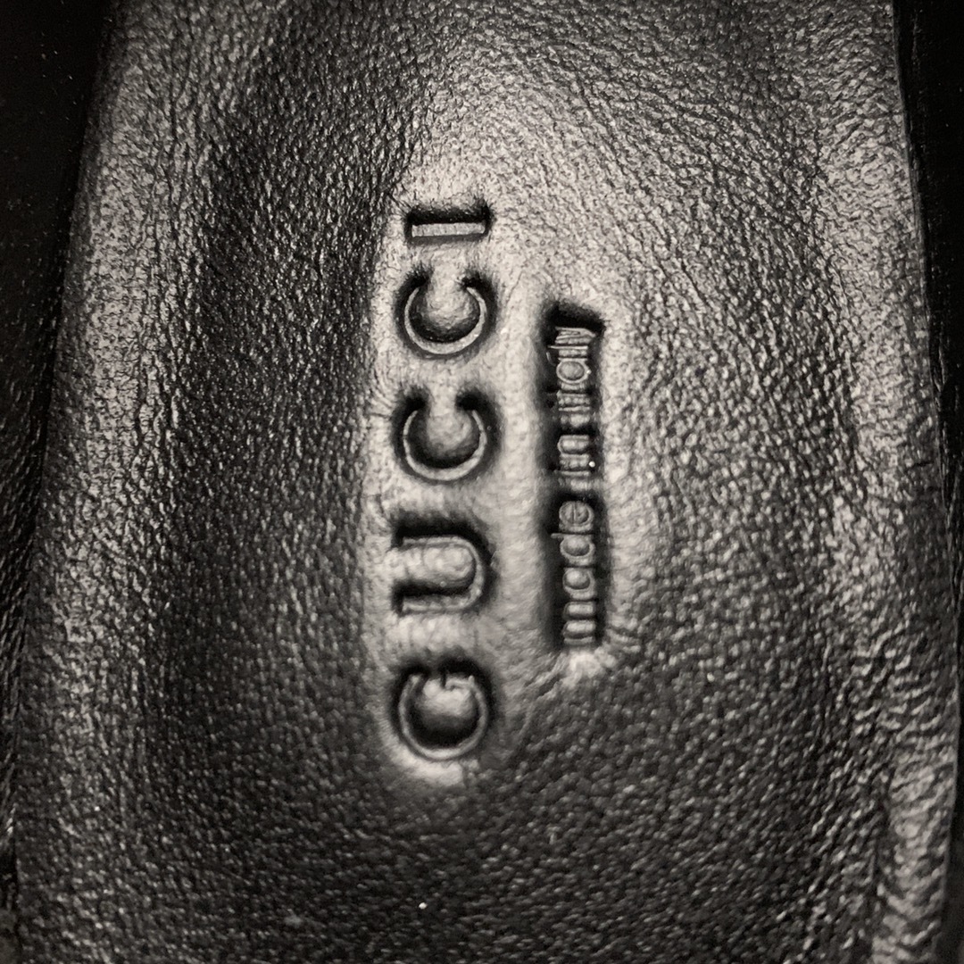 220 GUCCI 古驰 乐福鞋 众多钻石级明星网红上脚 历年长青爆款 两用可穿可踩踏-莆田鞋,莆田鞋货源,高仿鞋,高仿鞋货源,安福档口,莆田高仿鞋,莆田鞋批发,高仿鞋批发,莆田高仿运动鞋,高仿运动鞋,莆田运动鞋 220 GUCCI 古驰 乐福鞋 众多钻石级明星网红上脚 历年长青爆款 两用可穿可踩踏