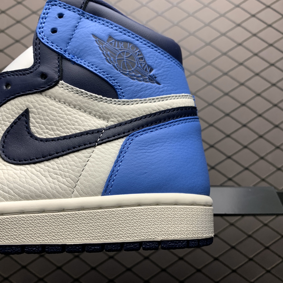 300  Air Jordan Retro High OG ” Obsidian ” 黑曜石蓝脚趾 555088-140