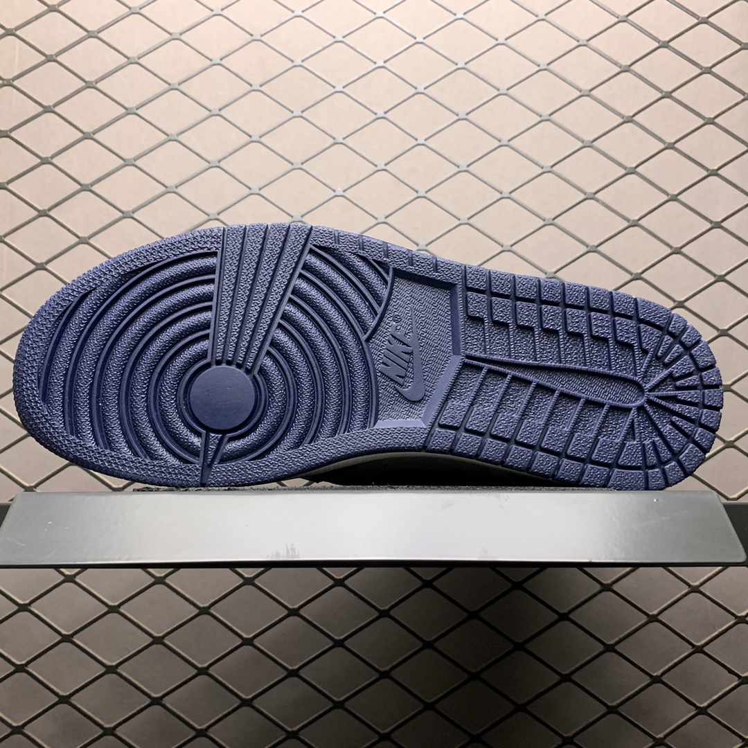 300  Air Jordan Retro High OG ” Obsidian ” 黑曜石蓝脚趾 555088-140