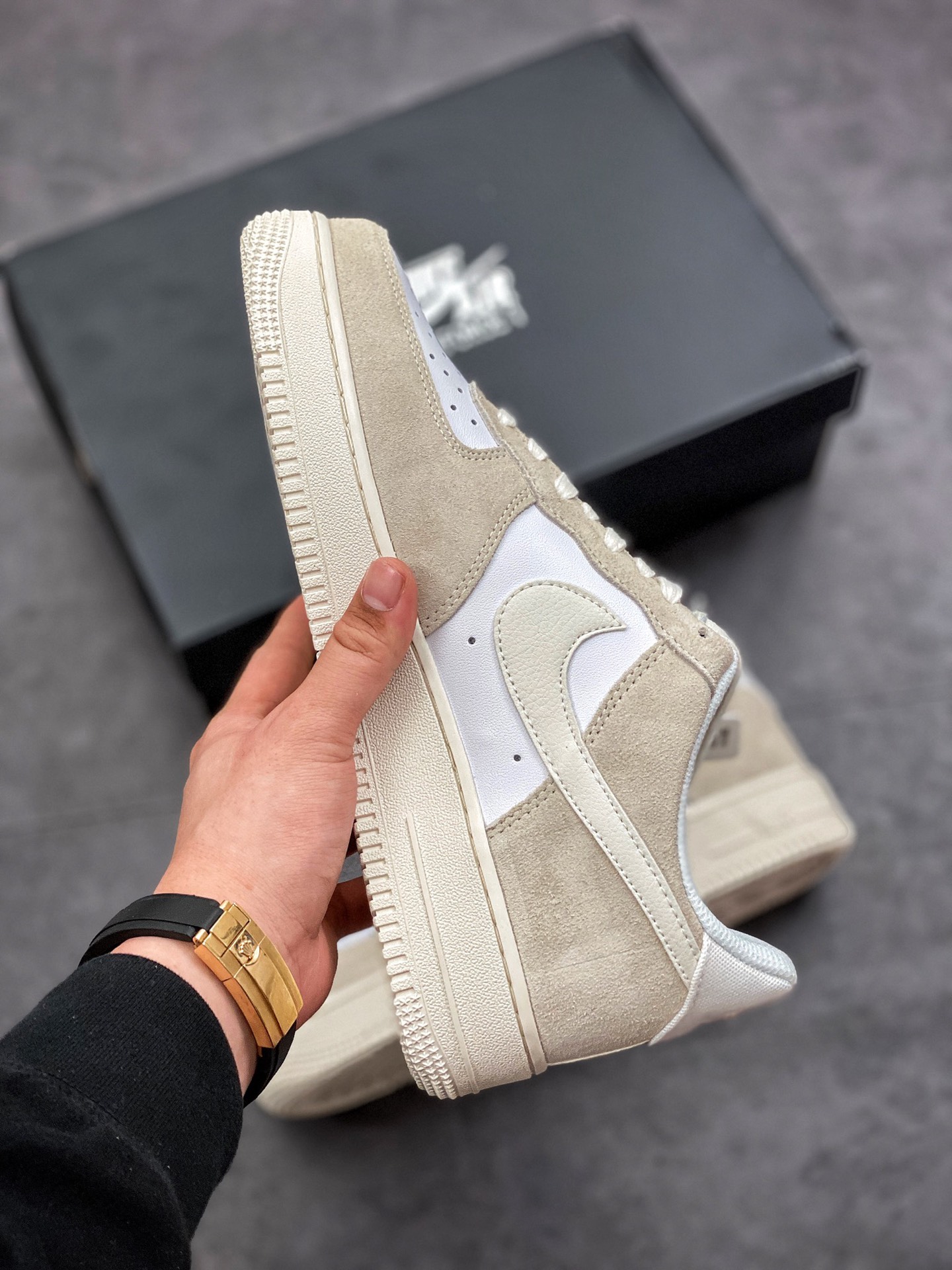 220 耐克/NIKE 耐克空军 帮低 板鞋 米白 Nike Air Force 1 Low 空军 号一 经典款运动板鞋 CW7584-100