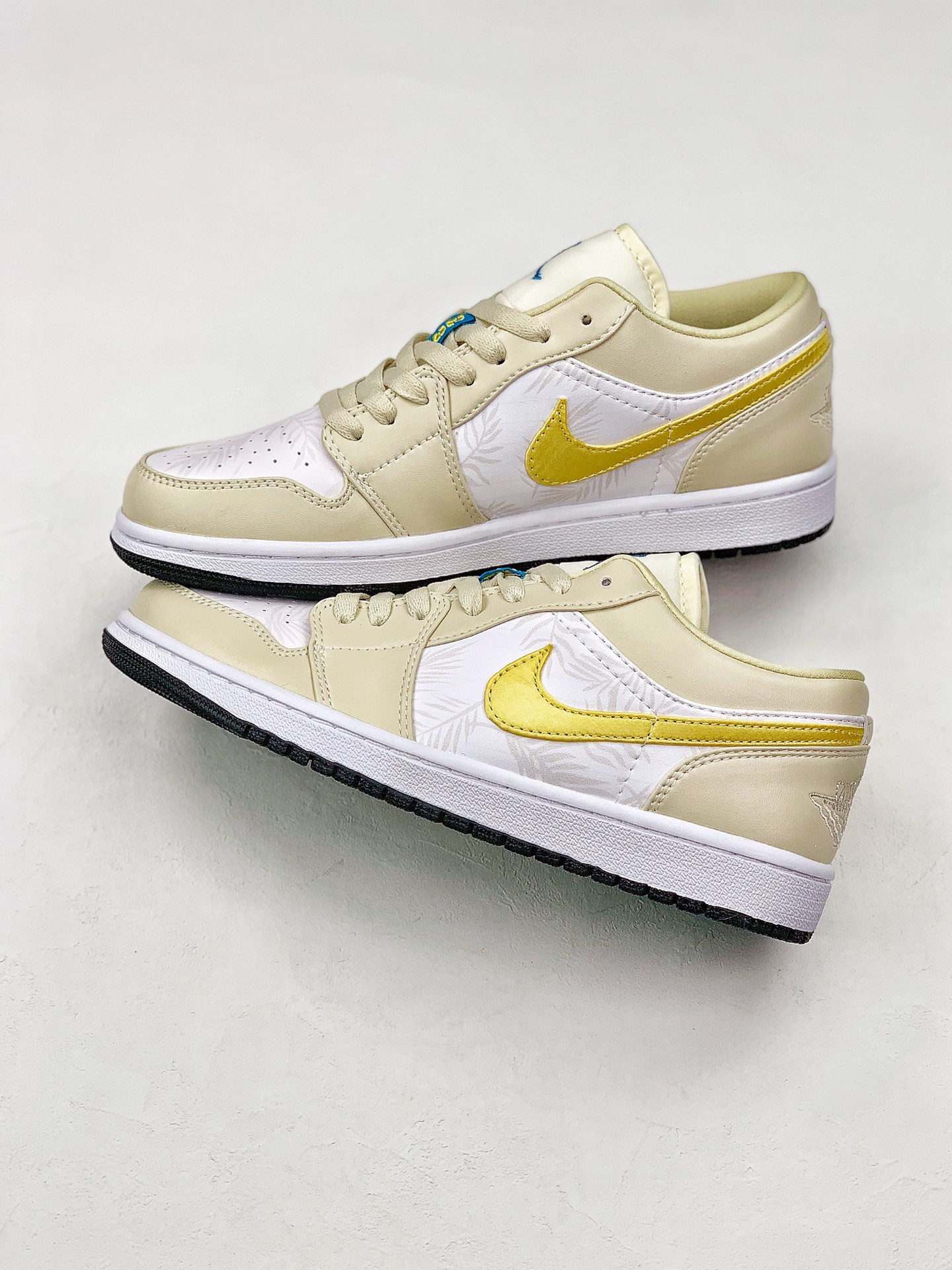 220 Air Jordan 1 Low  头层小牛皮  CK3022-107
