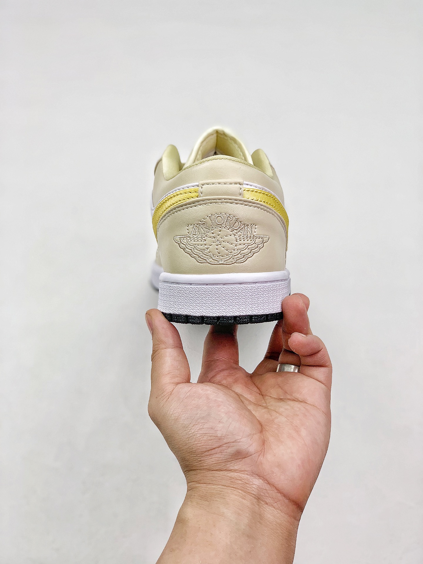 220 Air Jordan 1 Low  头层小牛皮  CK3022-107