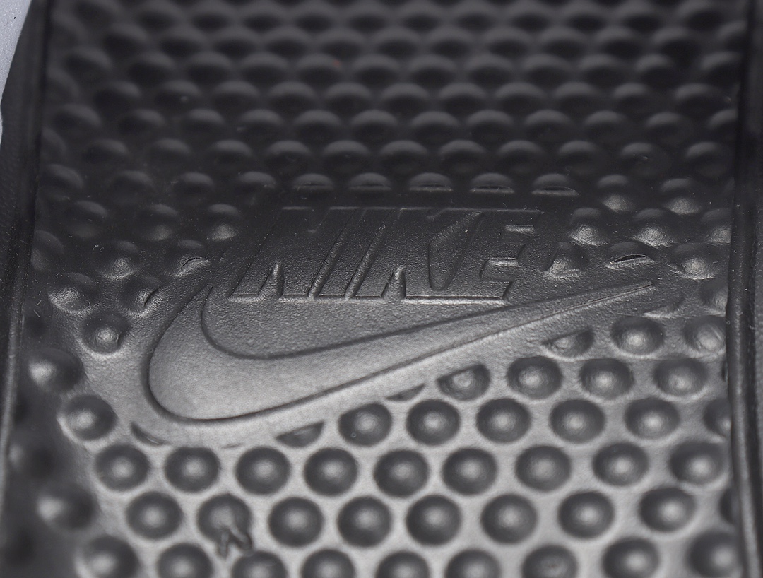 70 Nike Benassi JDI LTD 耐克一字拖 343880-100 黑底白面黑勾 GD权志龙同款夏季沙滩软底凉拖