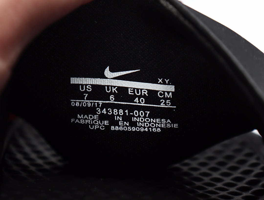 70 Nike Benassi JDI LTD 耐克一字拖 343881-007 黑 粉勾 GD权志龙同款夏季沙滩软底凉拖 小红书代购平台专供