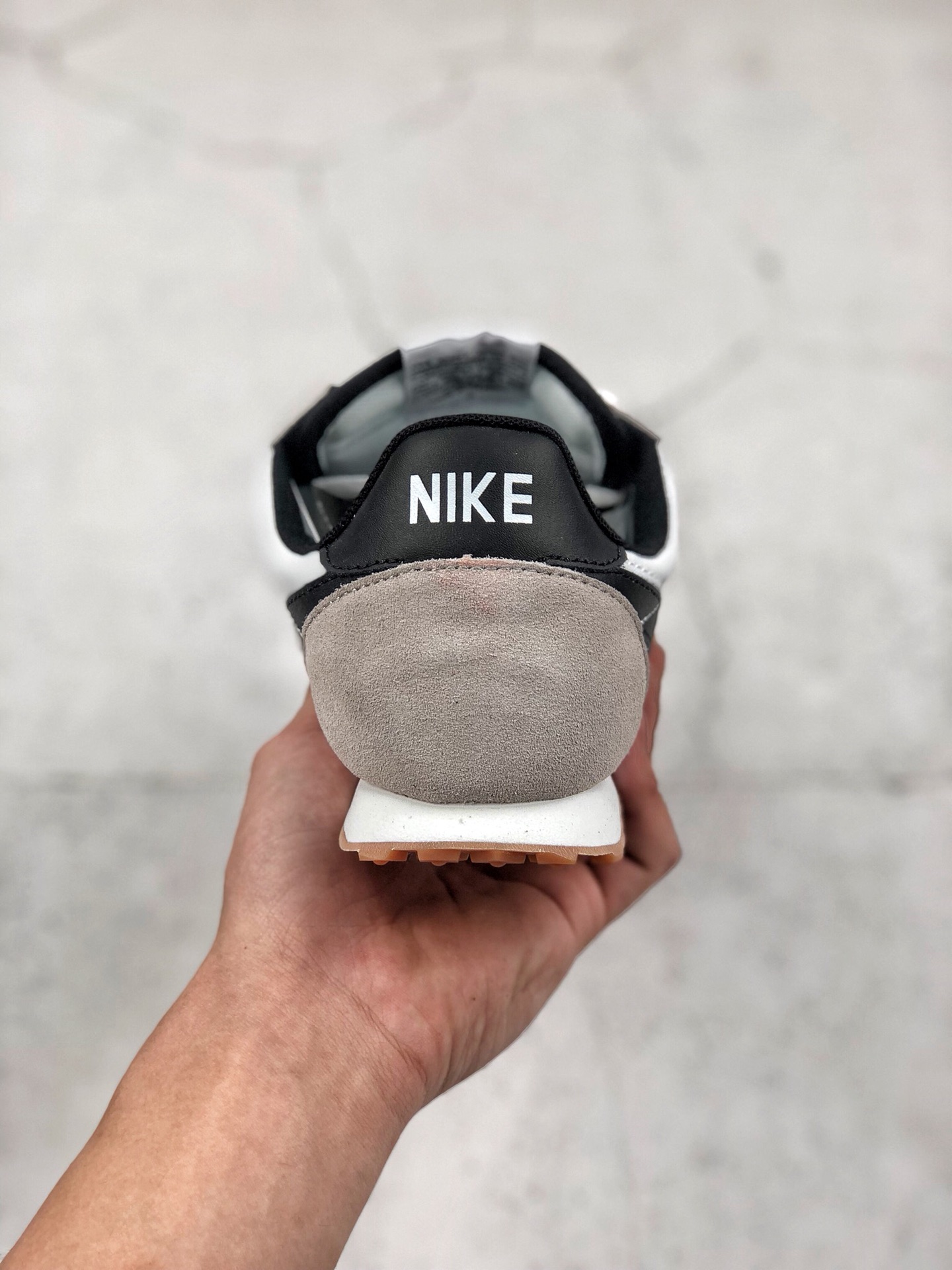 170 NIKE WAFFLE RACER 2 经典白黑 华夫饼干鞋底复古慢跑步鞋 CU9080-002 公司级做工