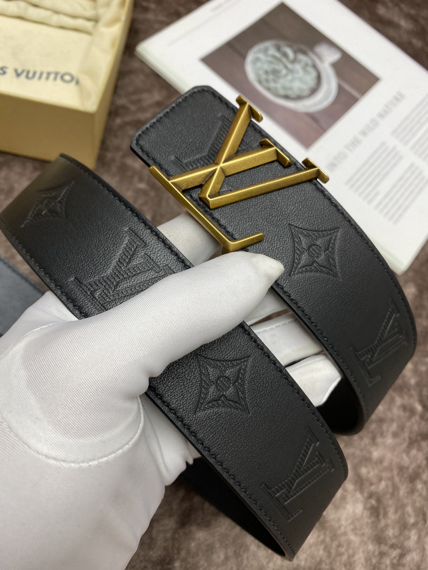 [LV Belts]