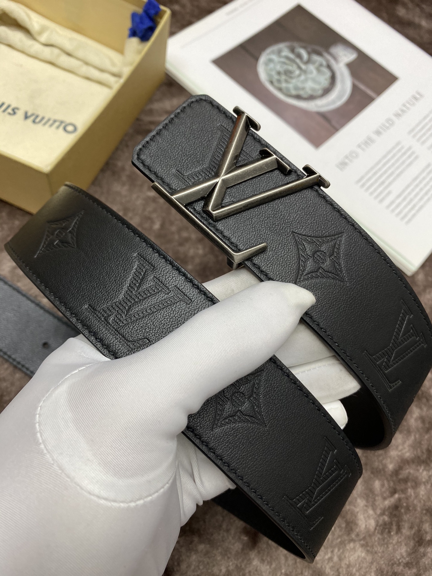 [LV Belts]