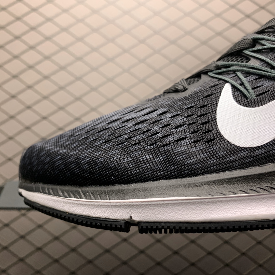 180 Nike Zoom Winflo 5 登月5代 缓震透气跑步鞋 AA7406-001