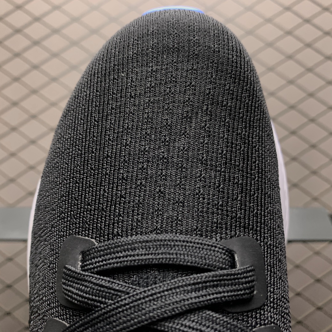 230 Nike Epic React Flyknit 瑞亚 编织超轻缓震跑步鞋 CD4371-007