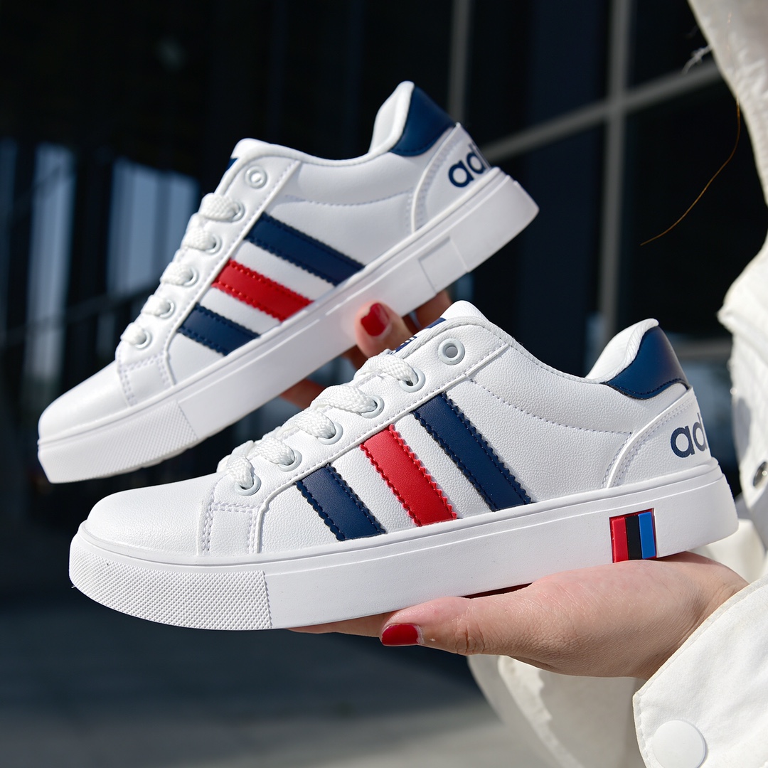 110 Adidas 阿迪达斯 休闲皮面 耐磨防滑减震 男子休闲百搭板鞋