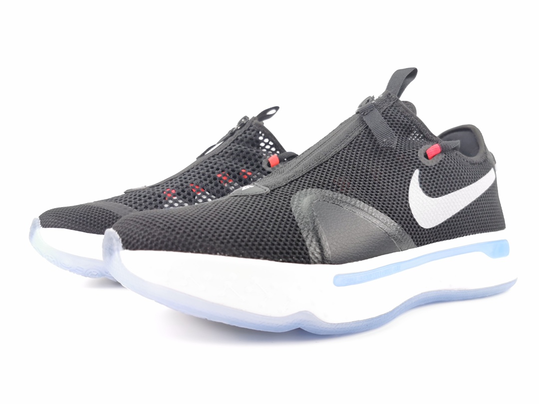 150  保罗乔治最新一代战靴 Nike PG 4 首发配色采用黑色白色和冰蓝色为主调渲染