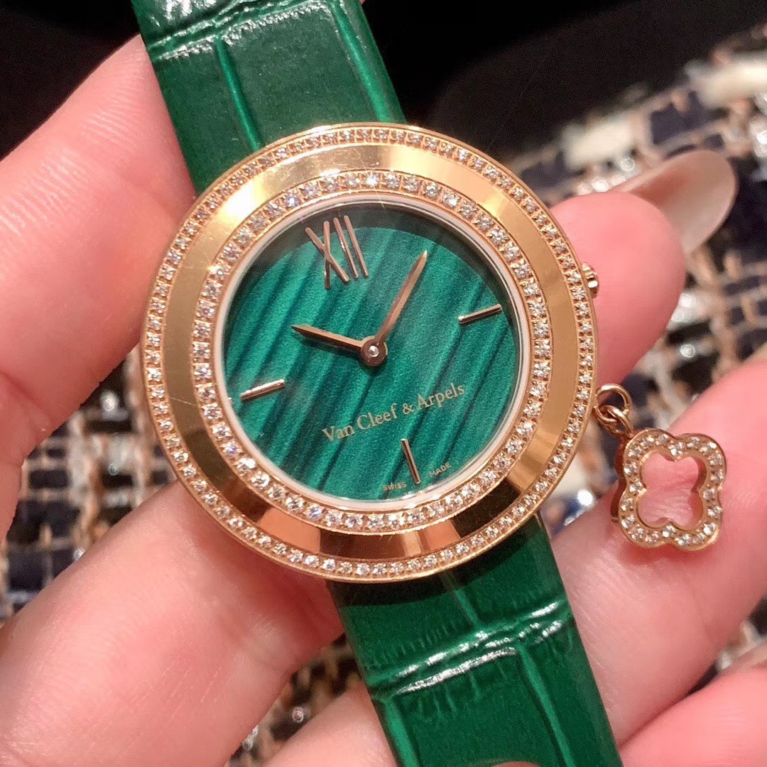 Van Cleef & Arpels 梵克雅宝 Charms Gold系列