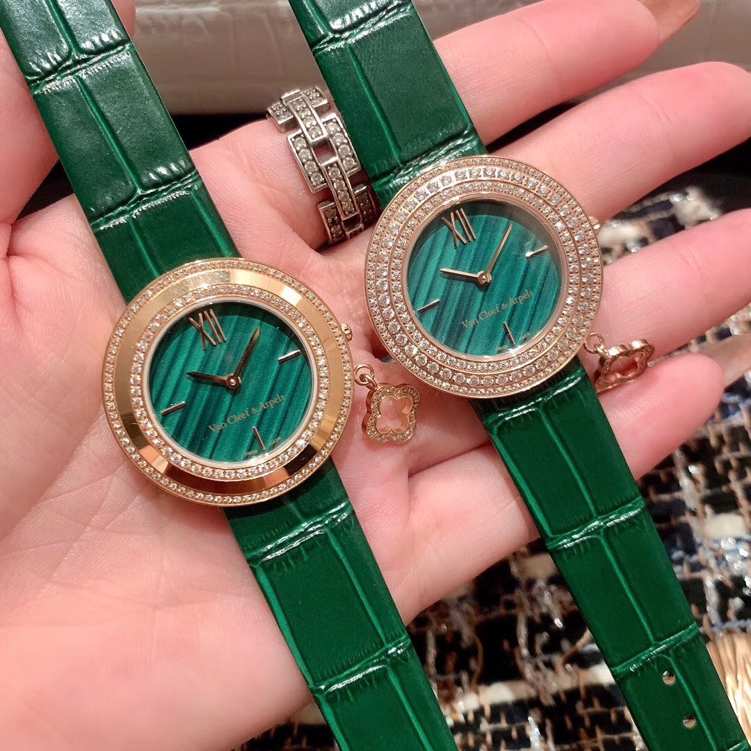 Van Cleef & Arpels 梵克雅宝 Charms Gold系列