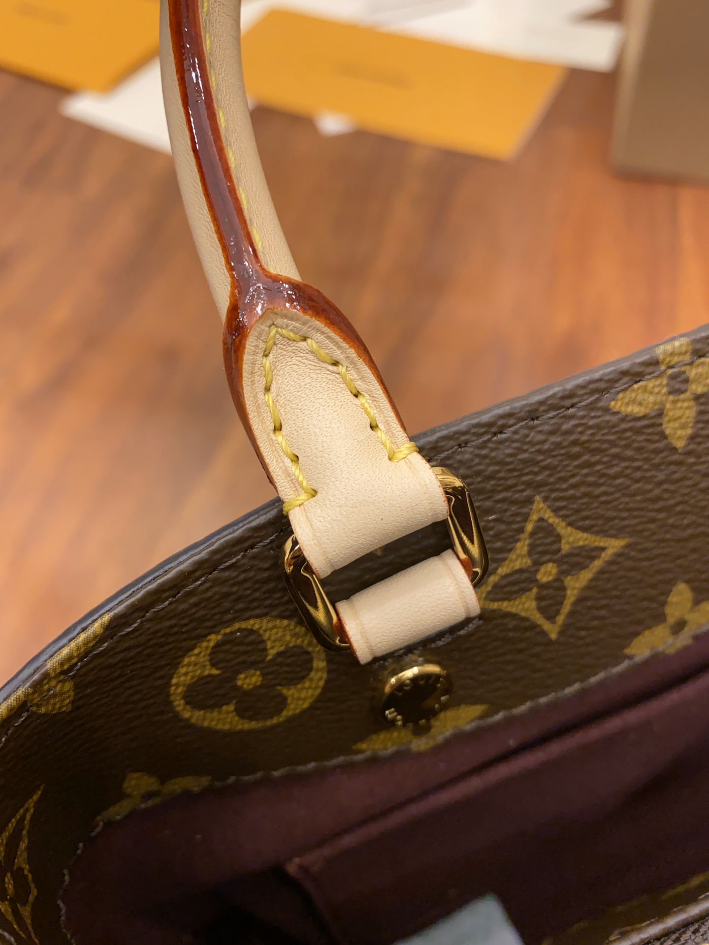 Louis Vuitton LV Montaigne BB 蒙田包 M41055