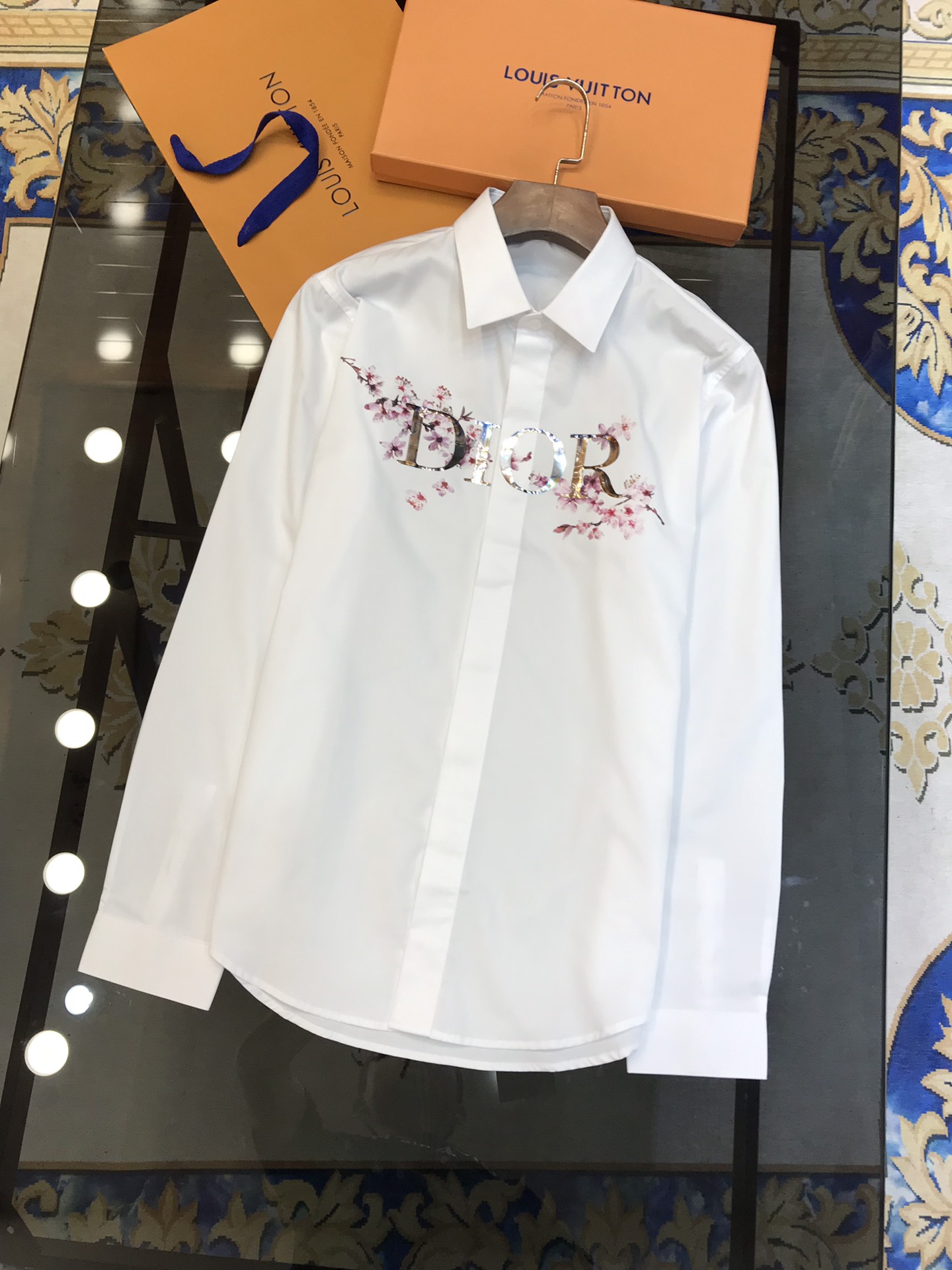 路易威登 Louis Vuitton 高定典藏名品高定成衣时装外套连衣裙衬衫T恤 #33BAAEF3 3
