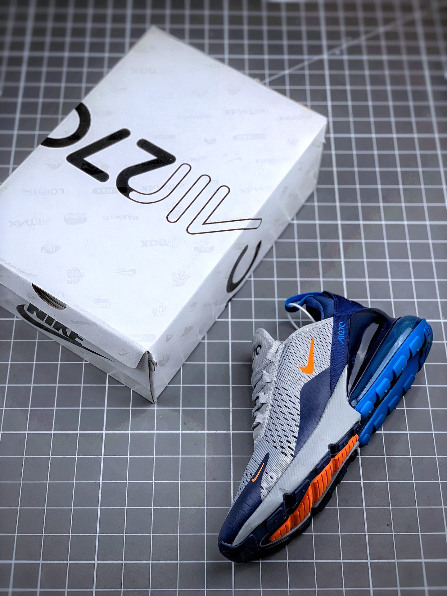 220 Air Max 270 灰蓝橙 官网强力操作主推 943345-015