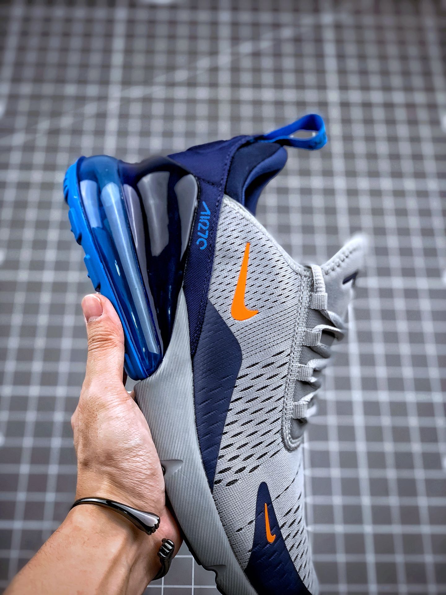 220 Air Max 270 灰蓝橙 官网强力操作主推 943345-015