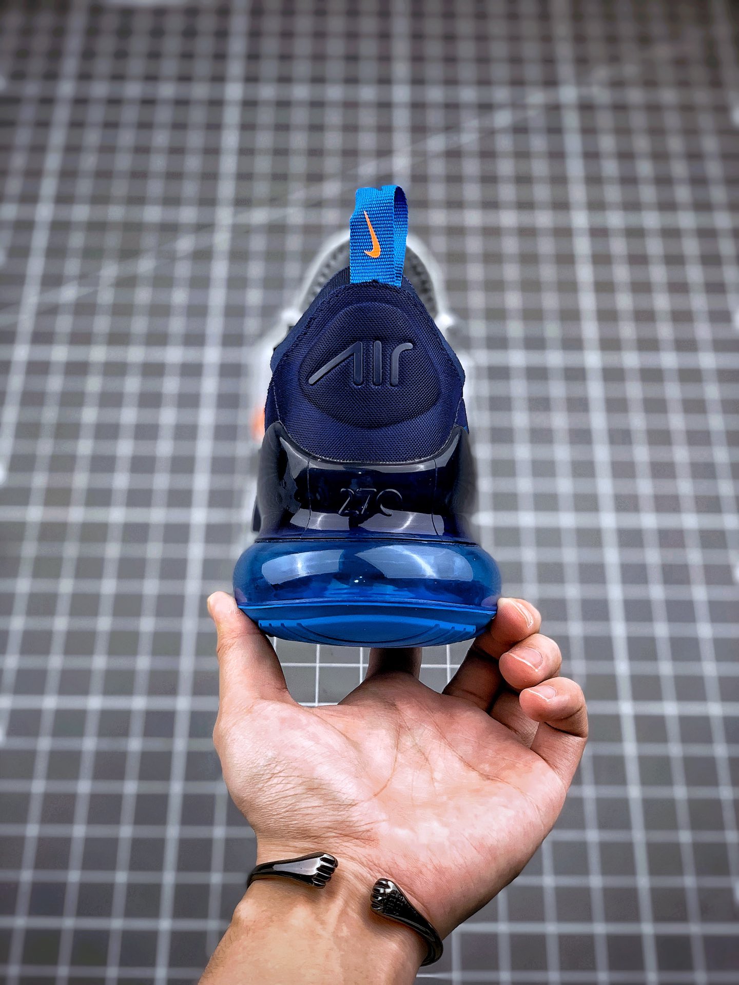 220 Air Max 270 灰蓝橙 官网强力操作主推 943345-015
