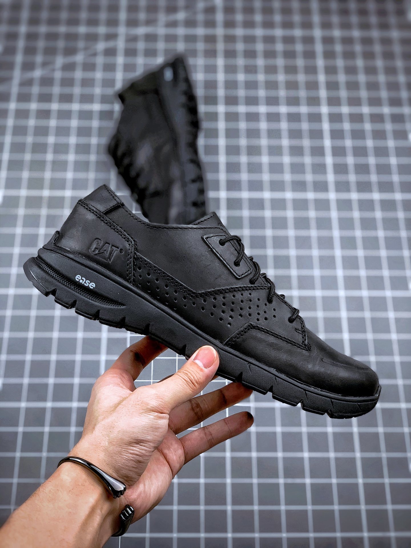 230 CAT FOOTWEAR 20ss夏季新款 卡特P 723085 透气休闲系列 面料采用进口头层牛皮-莆田鞋,莆田鞋货源,高仿鞋,高仿鞋货源,安福档口,莆田高仿鞋,莆田鞋批发,高仿鞋批发,莆田高仿运动鞋,高仿运动鞋,莆田运动鞋 230 CAT FOOTWEAR 20ss夏季新款 卡特P 723085 透气休闲系列 面料采用进口头层牛皮