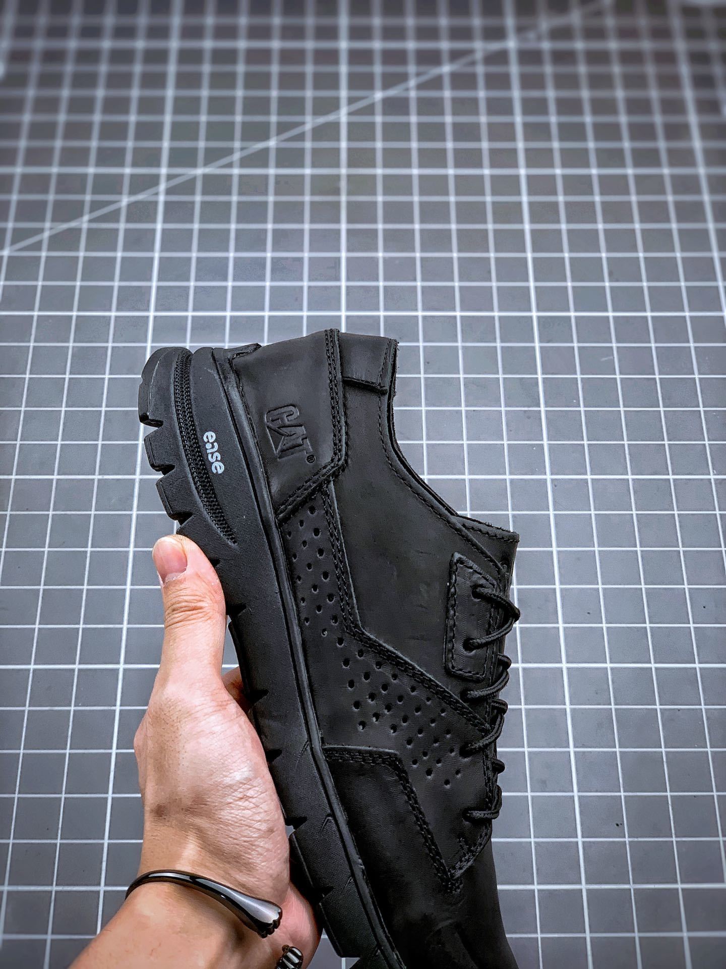 230 CAT FOOTWEAR 20ss夏季新款 卡特P 723085 透气休闲系列 面料采用进口头层牛皮-莆田鞋,莆田鞋货源,高仿鞋,高仿鞋货源,安福档口,莆田高仿鞋,莆田鞋批发,高仿鞋批发,莆田高仿运动鞋,高仿运动鞋,莆田运动鞋 230 CAT FOOTWEAR 20ss夏季新款 卡特P 723085 透气休闲系列 面料采用进口头层牛皮