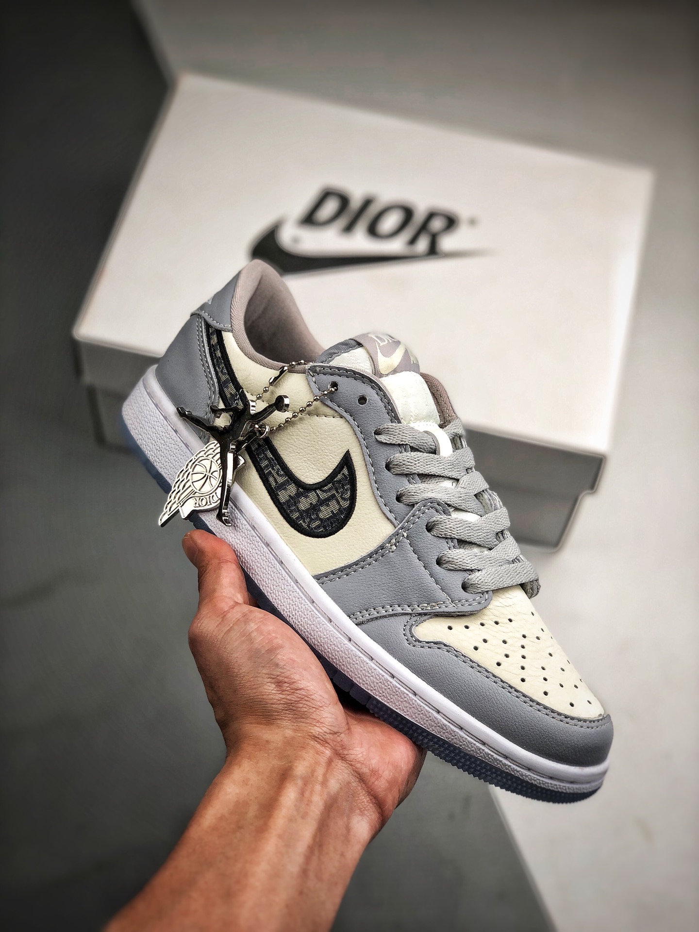 Apoyo contra reembolso Dior x Air Jordan 1 Low, versión correcta de primera capa con caja original, actualmente la vers…