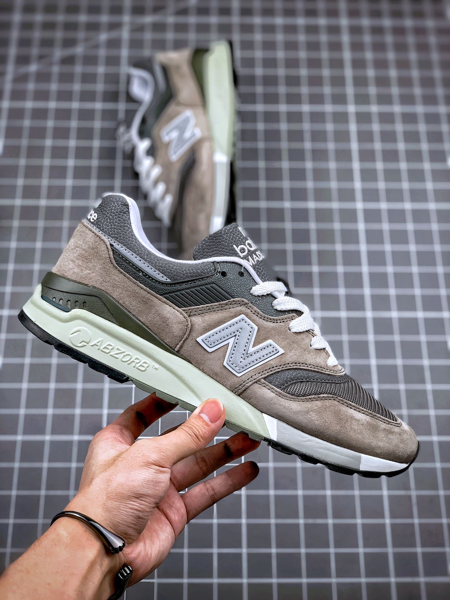 220   New Balance 997 原祖灰 NB997系列