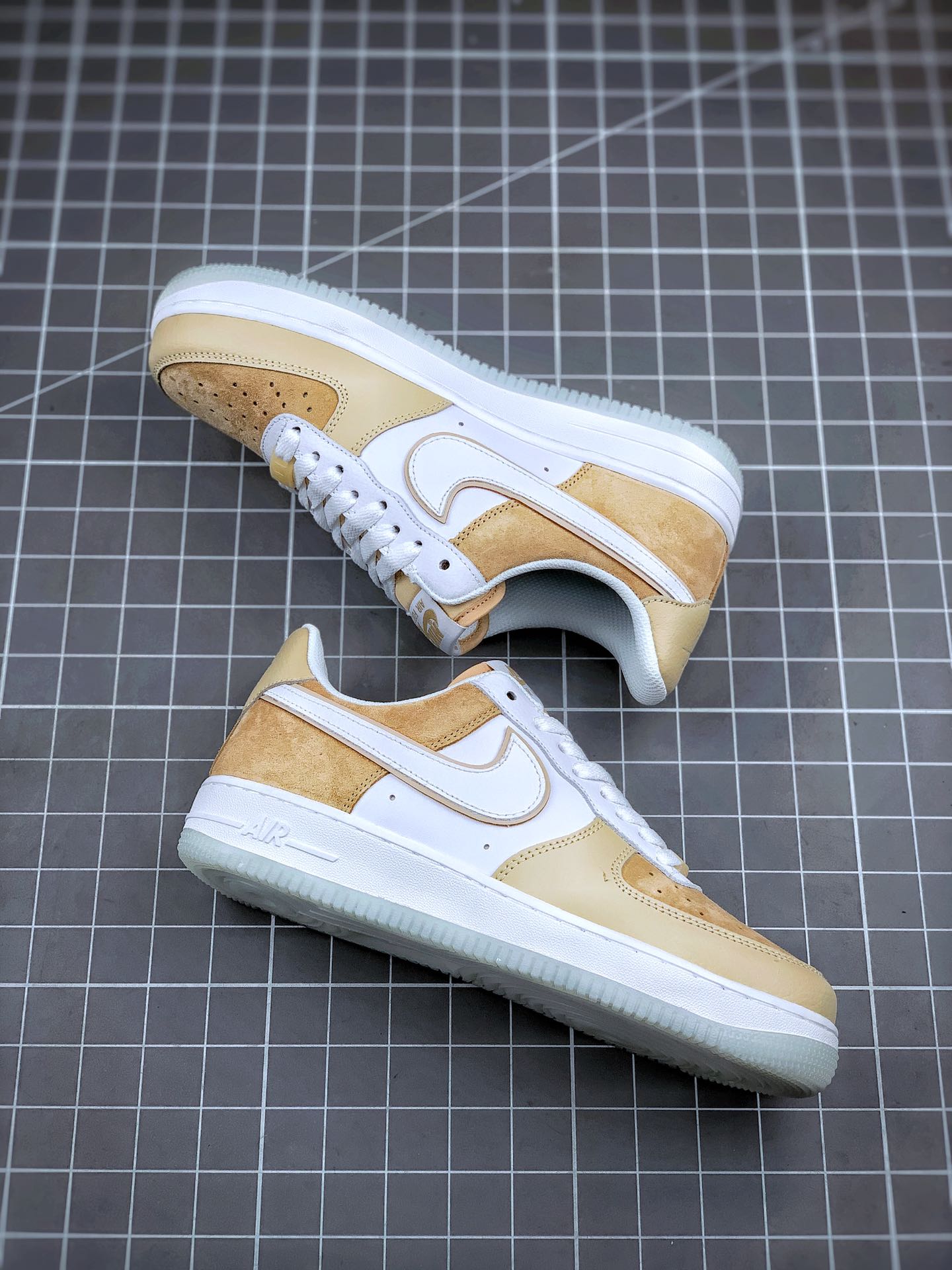 190 Nike Air Force 1 拼接风格 卡其满天星 AO2425-201