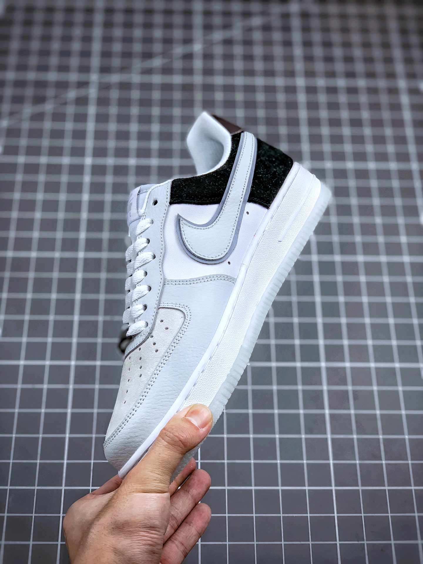 190 Nike Air Force 1 拼接风格 灰黑满天星 AO2425-201