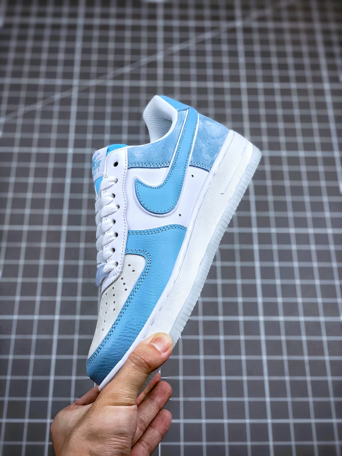 190 Nike Air Force 1 拼接风格 浅蓝满天星 AO2425-201